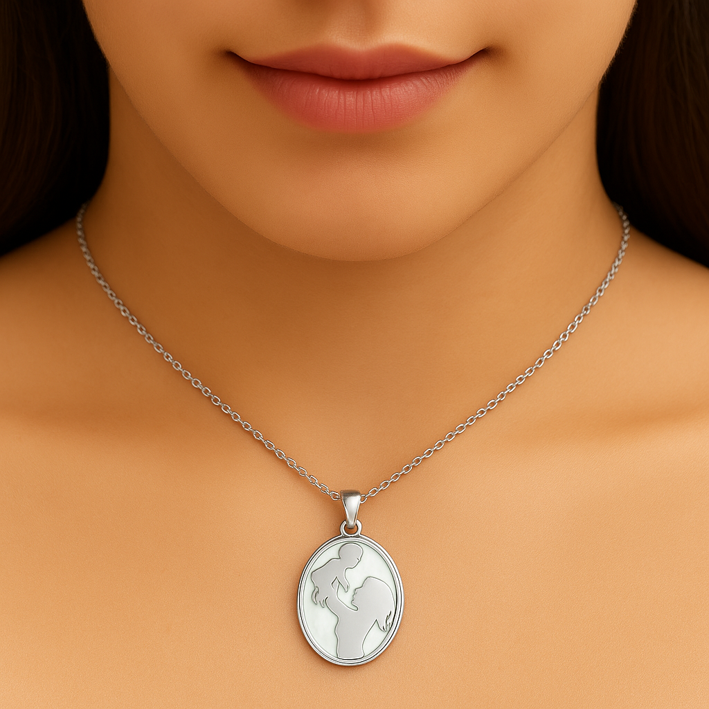The Eterna Necklace
