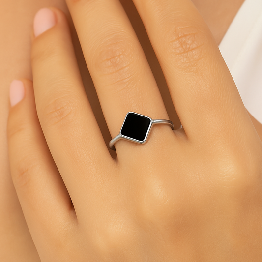The Ebonelle Ring