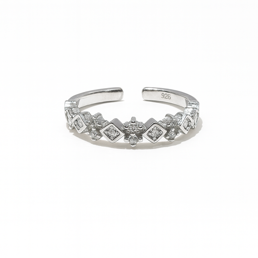 The Dazzletoe Toe Ring