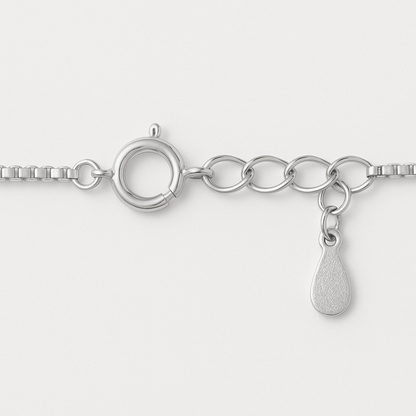 The Eterna Necklace
